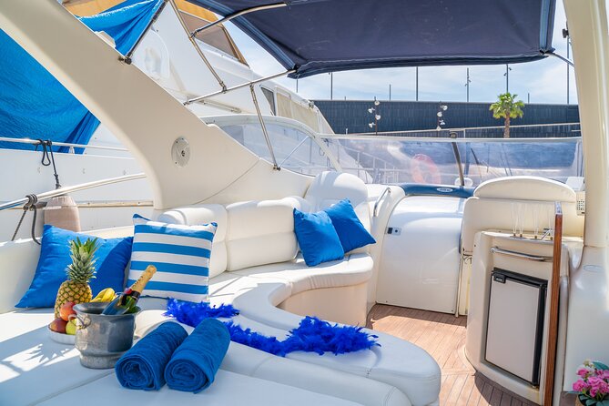 Private Gobbi Yacht Charter in Barcelona - Getting on board at Port Olímpic (and getting back the same way)