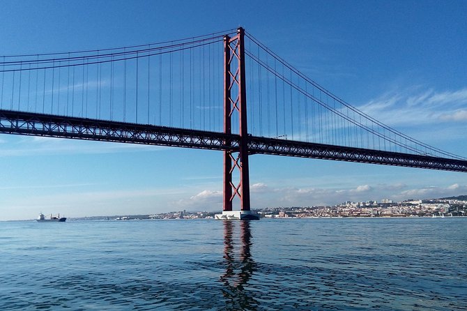 Private Lisbon Sailing Cruise on Sailing Yacht - Two hours of Lisbon from the Tagus: what you’ll actually see