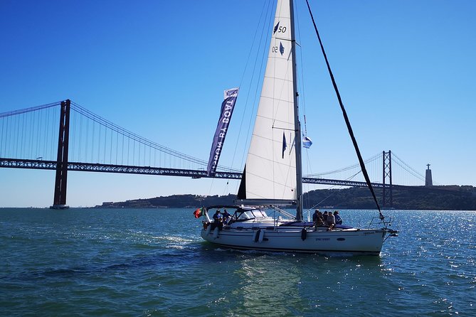 Private Lisbon Sailing Cruise on Sailing Yacht - What to expect onboard: comfort, safety, and the vibe