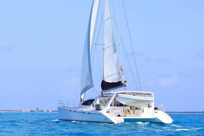 Private Luxury Catamaran Yacht. Full or Half Day Charter - Sail, Beach, Snorkel. - Private Luxury Catamaran in St Thomas: the real appeal