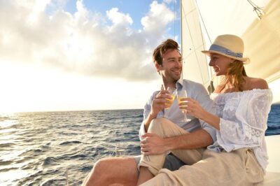 Private Luxury Catamaran Yacht. Full or Half Day Charter - Sail, Beach, Snorkel. - The SY Pisces layout: where your group will actually hang out