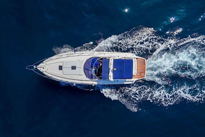 Private Luxury Yacht Charter from PUERTO BANÚS, Marbella - Why a private yacht from Puerto Banús feels like a fast track to the good life
