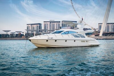 Private Luxury Yacht Cruise for up to 20 people - The Route From Dubai Marina to Ain Dubai: Close Views of the Icons