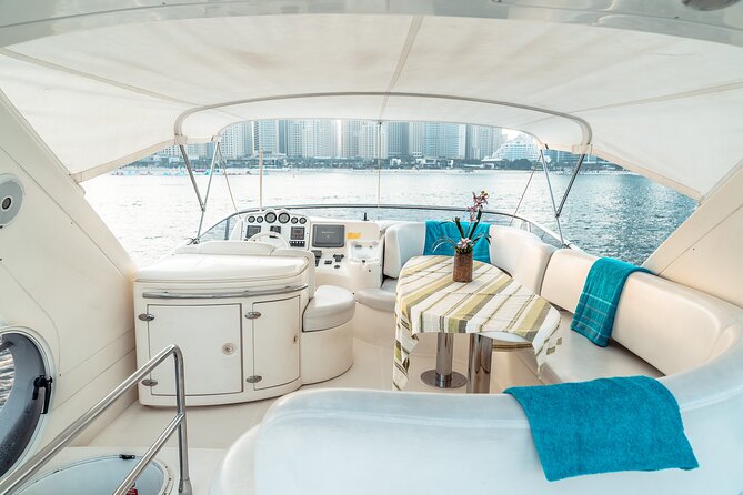 Private Luxury Yacht Cruise for up to 20 people - Burj Al Arab Photo Stop: The Best Way to See a Dubai Icon Up Close