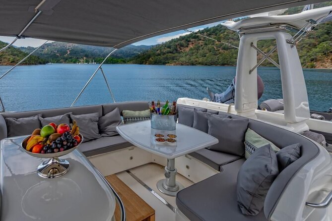 Private Luxury Yacht Cruise on Bosphorus - Bebek, the Bosphorus Bridge, and the city’s “signature lines”