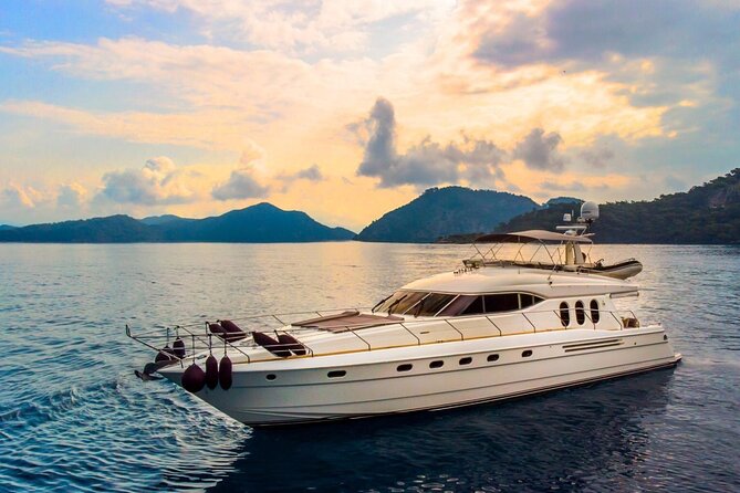 Private Luxury Yacht Cruise on Bosphorus - What makes this private yacht cruise feel like a treat