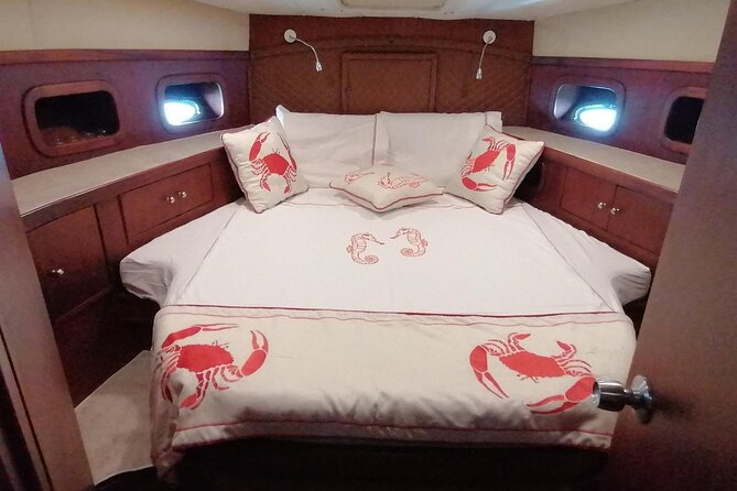 Private Luxury Yacht Tour in Antalya – Exclusive Experience - Onboard comfort: lunch, non-alcoholic drinks, and the photo add-on