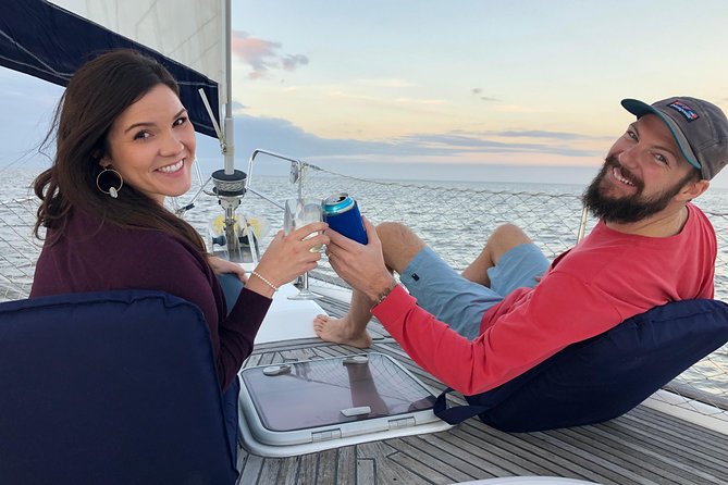Private New Orleans 2-Hour Sail Aboard a Luxury Yacht - Comfort and included extras: drinks, snacks, blankets, and that below-deck hangout