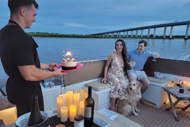 Private Sunset Harbor Tour 20 passenger party Yacht Kismet - Onboard comfort: drinks, Bluetooth music, rafts, hammocks, and a real bathroom