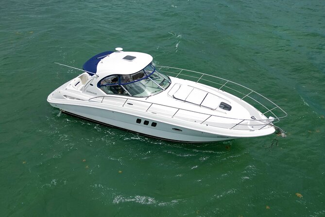 Private tour for 12 people on a 40 ft Yacht, Ft Lauderdale bay - Key things I’d mark on your mental map