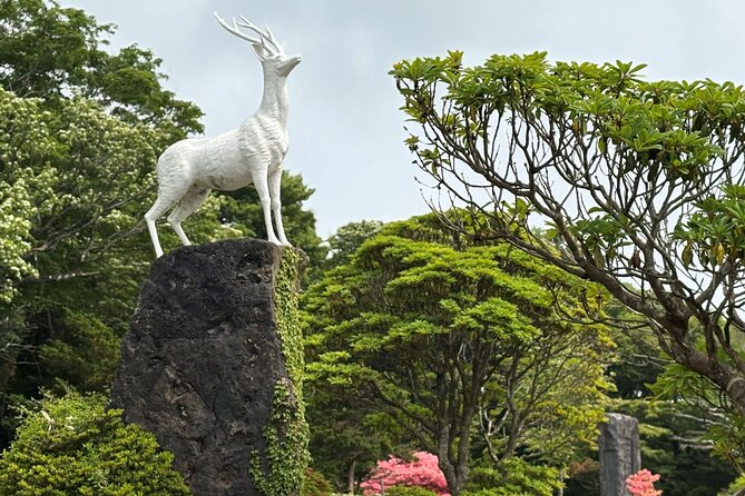Private Tour in South Jeju including Yacht Cruise - Cheonjiyeon Falls: that misty, cooling payoff