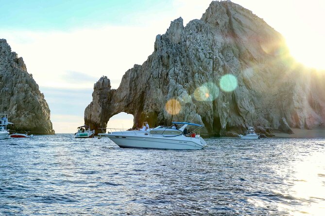 Private Whale Watching on Luxury Yacht in Cabo San Lucas - The Whale Watching Hunt: How the Crew Looks for Humpbacks