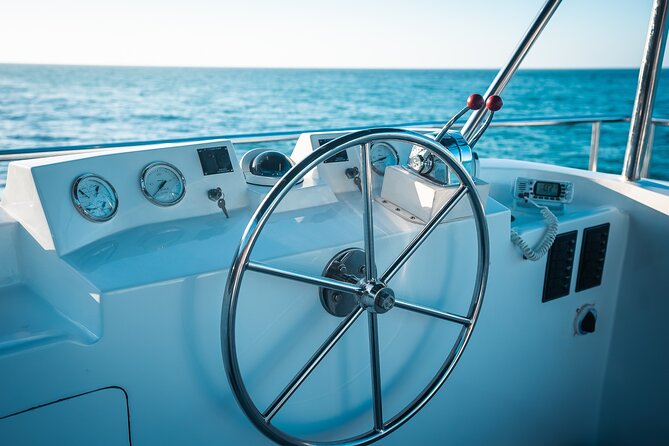 Private Yacht Charter Chica Fun 6 waterslides in Puerto Vallarta - Who this charter suits best (and who should rethink it)