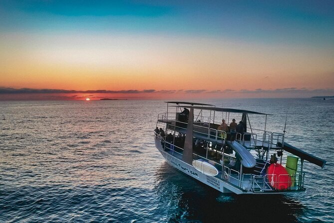 Private Yacht Charter ChicaFUN 2 Waterslides All Inclusive - Stop 1: Puerto Vallarta cruising—where you choose the feel