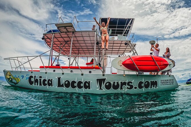 Private Yacht Charter ChicaFUN 3 Waterslides All Inclusive - ChicaFUN 3 Yacht Charter: Why This Feels Like Your Own Day at Sea