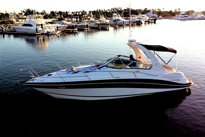 Private yacht charter for cruising & snorkeling in Cabo San Lucas - Crew and Boat Vibe: Why People Keep Booking Again