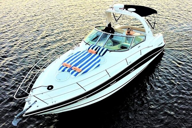 Private yacht charter for cruising & snorkeling in Cabo San Lucas - The 3-Hour Plan: From El Arco To Pelican Rock