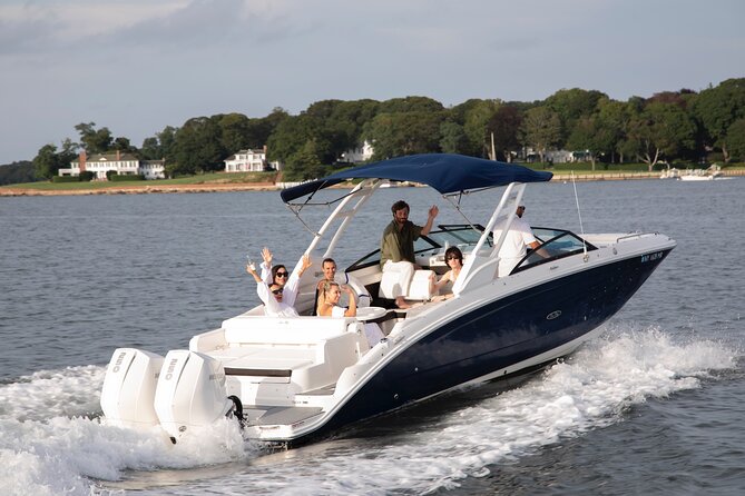 Private Yacht Charter in The Hamptons, Montauk or Sag Harbor - From 10 Wharf St to the Hamptons coast: what the day feels like