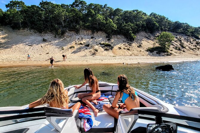 Private Yacht Charter in The Hamptons, Montauk or Sag Harbor - Price and value: what $2,390 really buys you