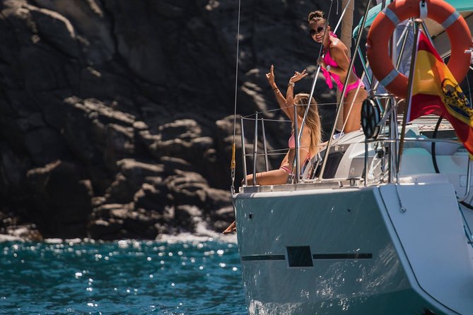 PRIVATE YACHT CHARTER VOYAGE, Food & Drinks included! - Food and Drinks Included: The Real Reason This Can Be Good Value