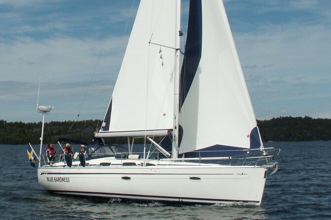 Private Yacht Cruise with Lunch or Dinner in Stockholm Archipelago - A Private Yacht Ride That Starts at Your Hotel