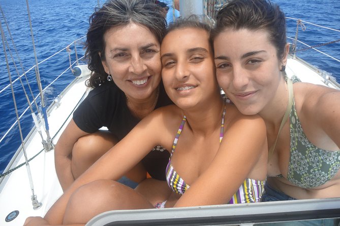Private Yacht Excursion from Puerto Colon 3 hours - Practical tips to get the most out of your 3 hours