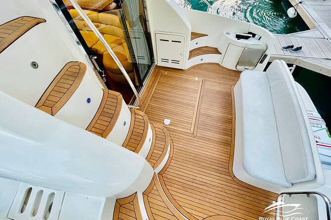 Private Yacht Experience From Dubai Marina - Food and Birthday Energy: How People Use This Cruise