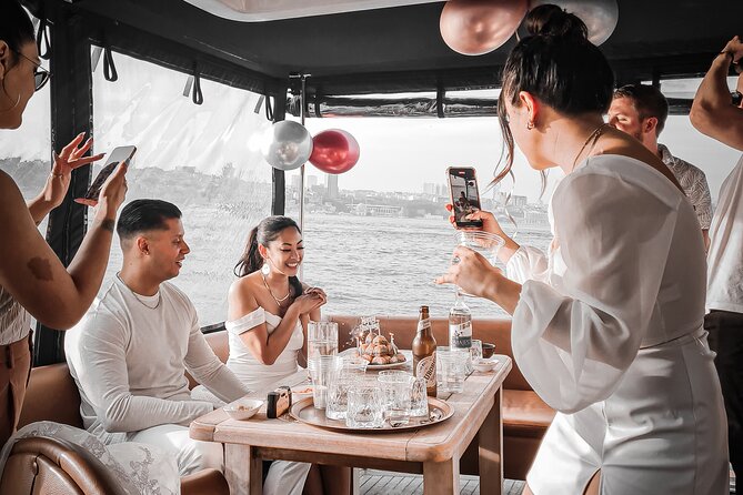 Private Yacht for Surprise Events / Birthday, Proposal, Anniversary, Party etc - Price and logistics: $484 per group (up to 12) is the deal you should check