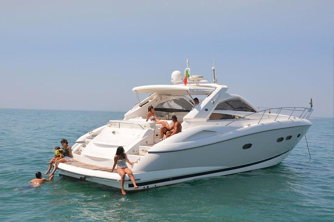Private Yacht Hire in The Algarve - Majestic - A Majestic-style charter is really about control