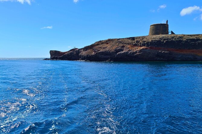 Private yacht in Papagayo Beaches with Gourmet or Premium menu - Playa de Papagayo: the anchored time for swimming, snorkeling, and paddle surf