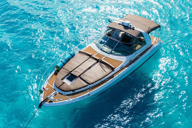 Private Yacht Rental Cancun Up to 15 passengers Isla Mujeres - Key things that make this charter worth your time