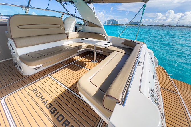 Private Yacht Rental Cancun Up to 15 passengers Isla Mujeres - Playa Presidente stop: a simple swim break