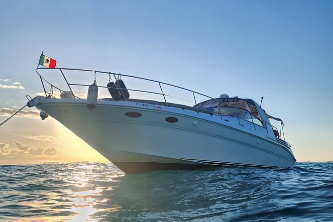Private Yacht Rental Cancun Up to 15 passengers Isla Mujeres - Snorkeling at the wreck or Meco reef: what you’re really signing up for