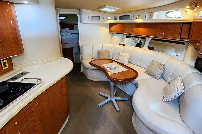 Private Yacht Rental Cancun Up to 15 passengers Isla Mujeres - Drinks, snacks, and the crew that keeps things moving