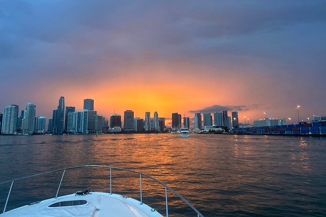 Private Yacht Rental in Miami Up to 12 People - How your captain shapes the day (and how to get exactly what you want)