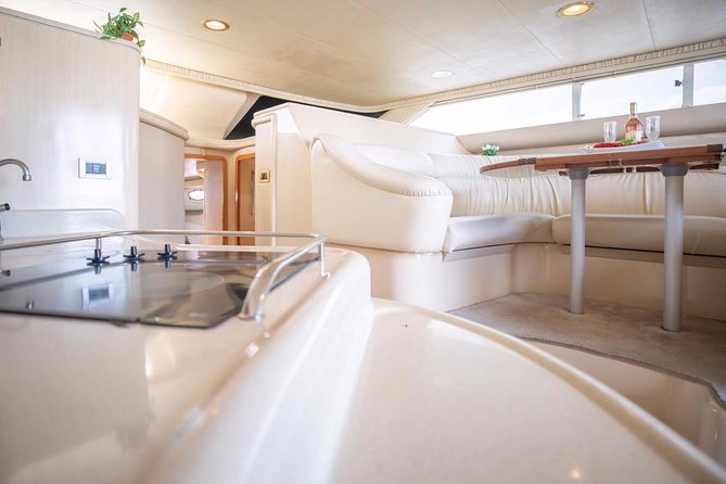 Private Yacht Rental Sea Ray 46ft Cancun 23P3 - Logistics That Affect Your Comfort (Meeting Point and Time on Water)