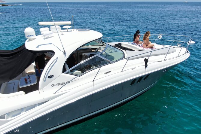 Private Yacht Sea Ray all-inclusive charter in Cabo - Snorkeling, paddleboards, and that floating-mat setup