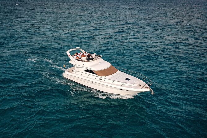 Private Yacht SeaRay 46ft Cancun 25P17 - Start times in Cancun: how to match your yacht day to your schedule