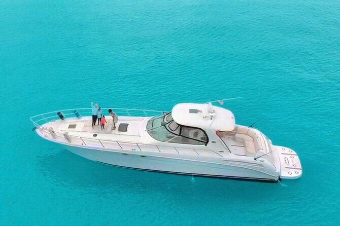 Private Yacht SEARAY SUNDANCER 60ft up to 20 pax 23P1 - Playa Norte anchoring and snorkeling: what you can realistically plan
