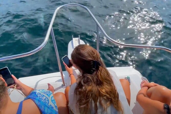Private Yacht, Sightseeing, Snorkeling and Private beaches - Los Arcos de Mismaloya: Snorkeling in a Protected Area