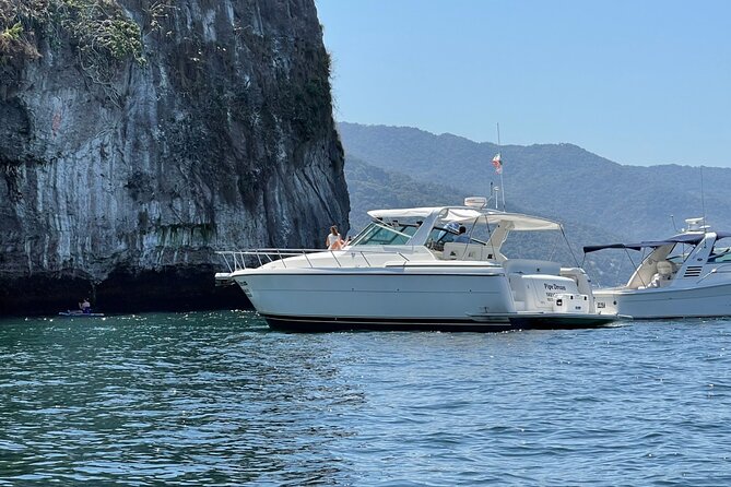 Private Yacht, Sightseeing, Snorkeling and Private beaches - Included Snorkel Gear, Kayak, and Fishing Rods: Using What’s There