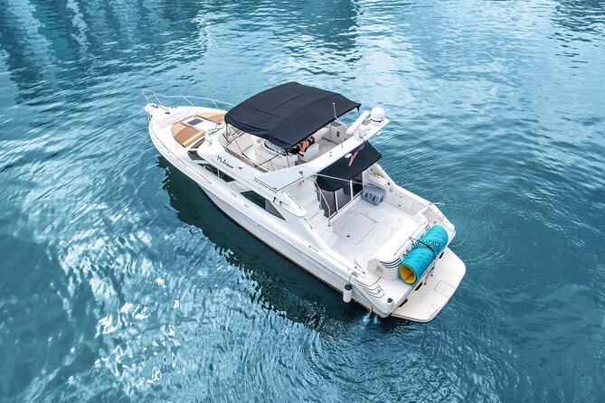 Private Yacht Tour Miami - Quiet sunset cruise vs party-on-the-water energy