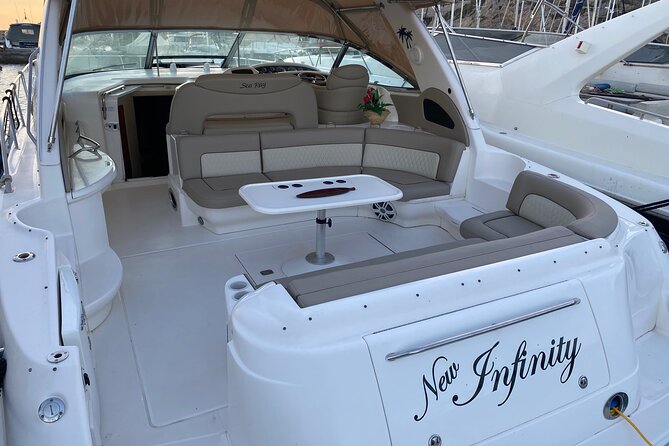 Private Yacht Tour with Drinks Lunch and Snorkel Gran Canaria - Drinks, Snacks, and the One Timing Quirk to Expect