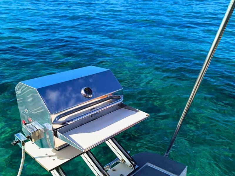 Private Yacht Tour with Gourmet Barbecue and Sunset at Papagayo Beaches - Who This Yacht Tour Suits Best (And Who Should Skip It)