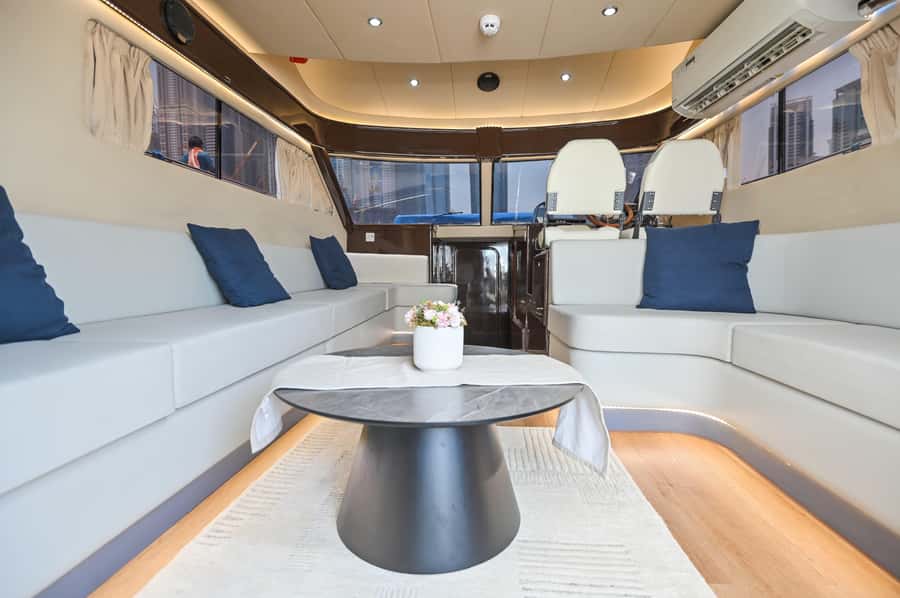 Private Yacht Tour with Marina, JBR, Atlantis & Palm Views - Ain Dubai (Bluewaters): the photo stop you’ll be glad you planned