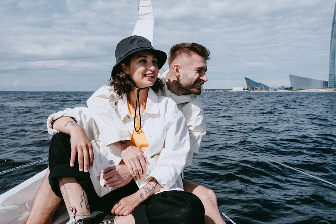 Private Yacht Voyage : Music, Wine & Snacks for Groups - From Beşiktaş to Emirgan: How the Bosphorus Route Builds the View