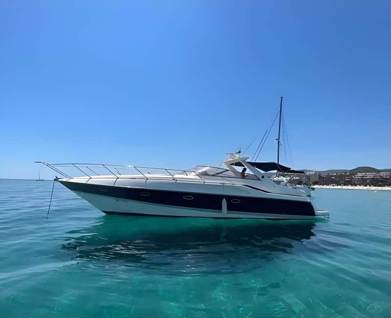 Puerto Banus: Private Luxury Yacht Charter - Where You Meet at Pier 4 (Calle Muelle Ribera) and How to Arrive Ready