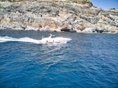 Puerto de Mogán: PRIVATE Yacht for up to 10 persons - Getting aboard: a 6-hour private yacht day (and what that means for you)