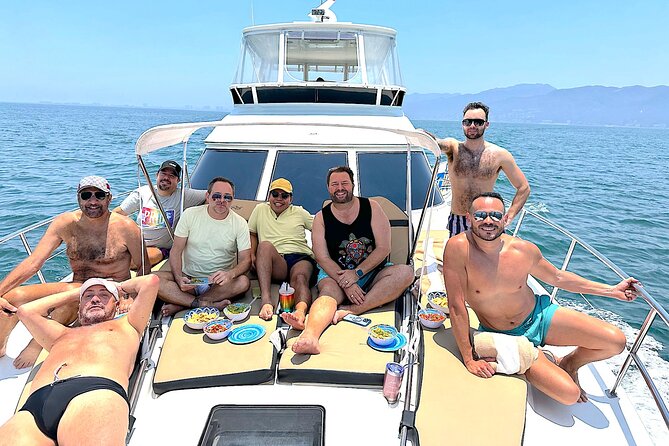 Puerto Vallarta: Private Luxury Yacht Charter with Crew - Meeting point at Marina Vallarta: how to keep the start stress-free