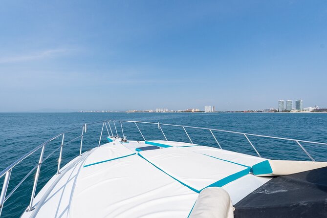 Puerto Vallarta Private Yacht Adventure 5 hours + 1 hour Free - Private Yacht Timing: 5 Hours + an Extra Hour That Feels Like a Treat